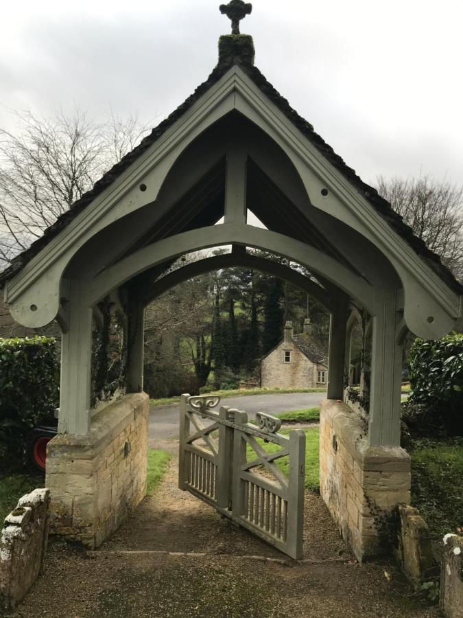 The Old Post Office Studio Apartment In A Beautiful Cotswold Village サイレンセスター エクステリア 写真